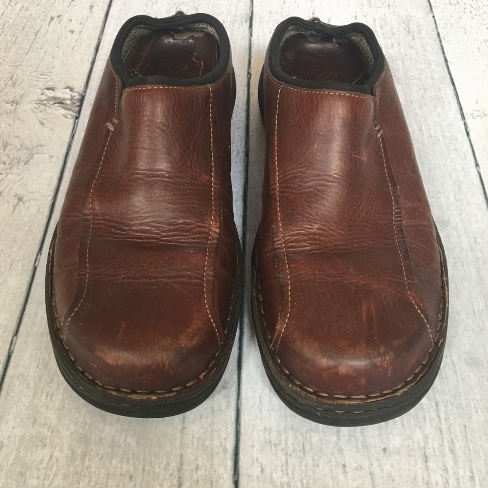 CLARKS Slip-on burgundy leather Clog Loafers
